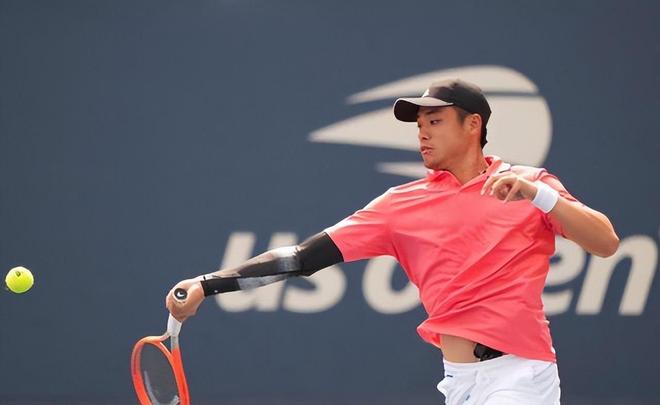 纪念画册的 纪念画册的