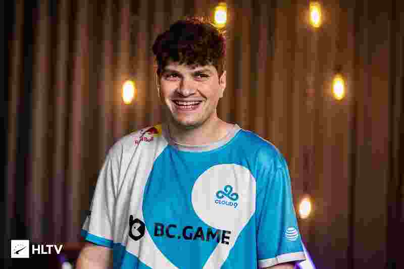 伸卡制造上 伸卡制造上